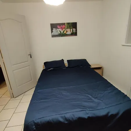 Appartement Calme Au Centre Ville Proche Tribunaux Douai Exterior foto